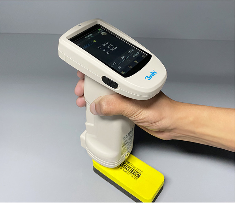 Buy cheap Portable Handheld Color Spectrophotometer one aperture With APP Software product