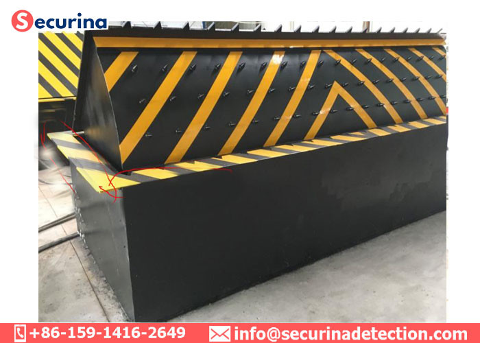 Buy cheap 3 Meters Width Hydraulic Barricade Road Blocker System For Controlling Unauthorized Vehicles product