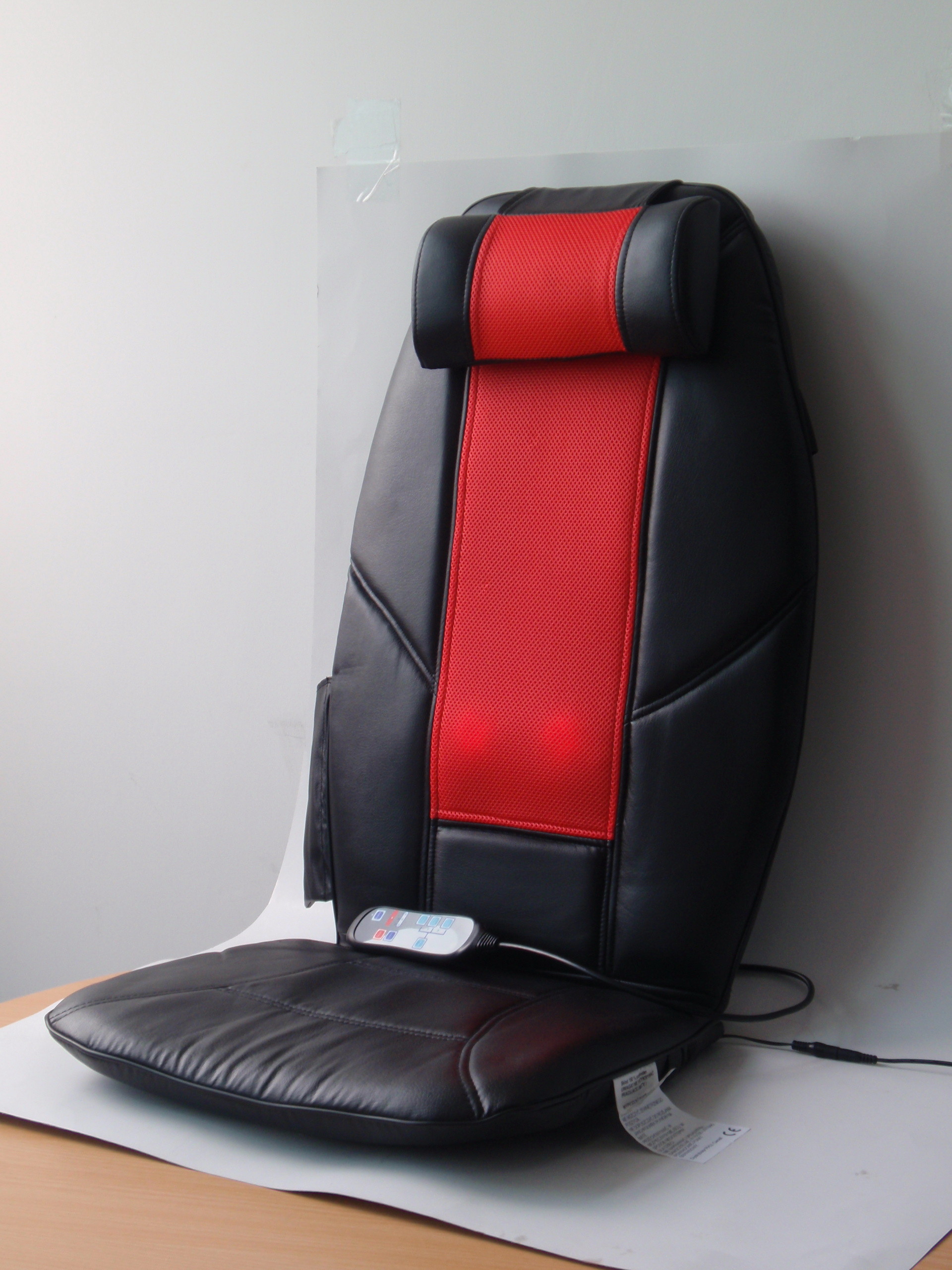 Buy cheap Comfortable Well Vibration Shiatsu Heated Massage Cushion For Offices, Cars, Households product