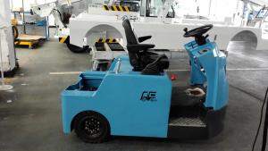 Buy cheap Blue Baggage Towing Tractor Carbon Steel Material With Lead Acid Battery product