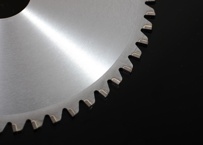 Buy cheap aluminum circular saw metal cutting blade / HSS high speed cold Sawblade product