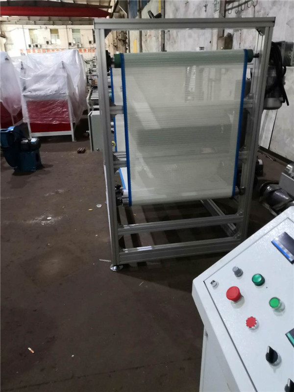 Buy cheap Small Scale Non Woven Manufacturing Machine 600mm PP Meltblown Extruder For Face Mask product