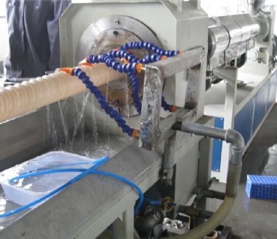 Buy cheap 20Mm Single Wall Garden Hose Plastic Pipe Extrusion Line With 1 Year Warranty product
