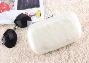 Buy cheap Fashionable White Pearl Acrylic Evening Clutch Handbag For Dinner Party product