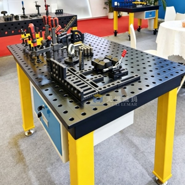 Flat Grid D16 2D Modular Welding Table For Thin Sheet Metal Fabrication Workshop
