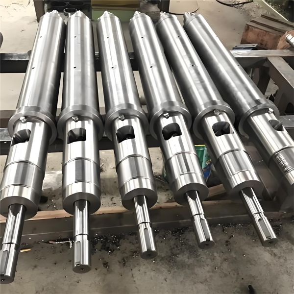 Wear resistant Injection molding machine screw and barrel designed for consistent performance in plastic manufacturing