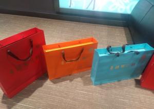 Buy cheap Fashion Colored Paper Gift Bags With Handles Customized Size And Color product