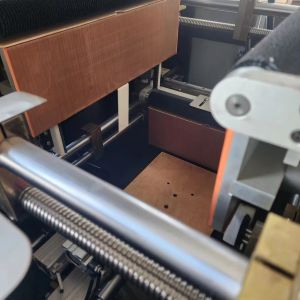 Gift Paper Box Forming Machine 15-25PCS/MIN Rigid Box Wrapping Machine