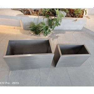 Geometric Metal Planter Pots Rust Proof With Drainage