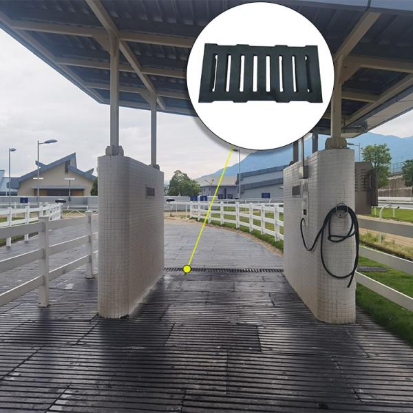 Rubber Mat With Drainage Function,600*300mm Horse Mat, Drainage Mat, Joint-Friendly, Weatherproof And Easy To Clean,