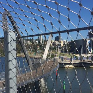 LightWeight Balustrade Cable Mesh 60mm Knotted Ferruled Flexible Metal Netting