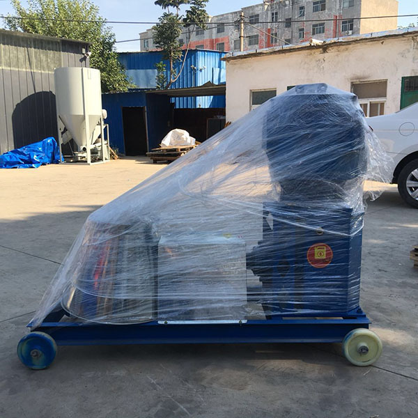 200kg/H To 300kg/H Small Feed Pellet Mill For Chicken Farming Plant