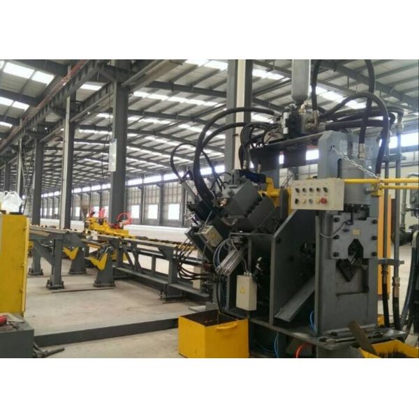 Model JNC2020 Cnc Angle Punching Shearing Production Line 32x7x3m Overall Dimension