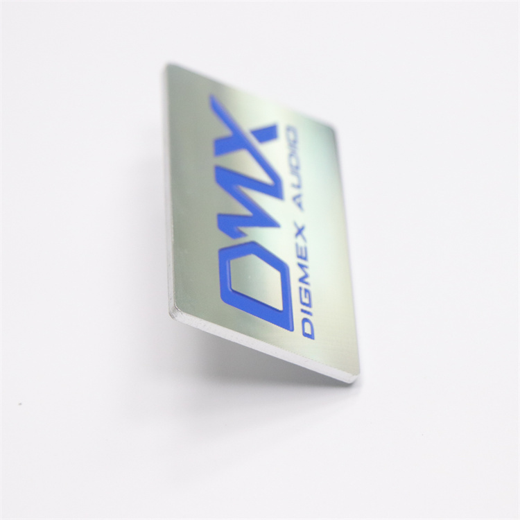 Customized Hydraulic Aluminum Nameplate With Anodized Matte Silver Surface And Blue Logo Metal Nameplate