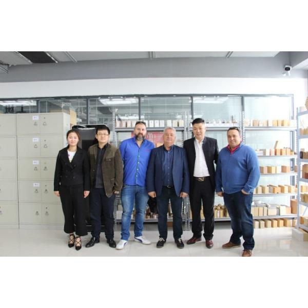 Refractory Corundum Brick Fused Cast AZS AZS 33 With Good Erosion Resistance