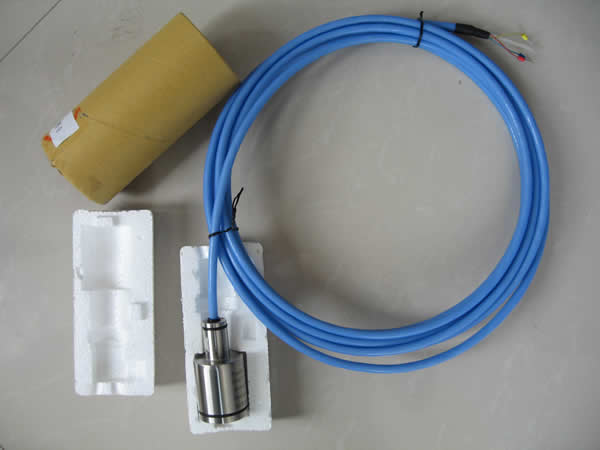High Accuracy 0.25% IP68 Waterproof Corrosion Resistant Water Immersion Sensor and Level Transmitter