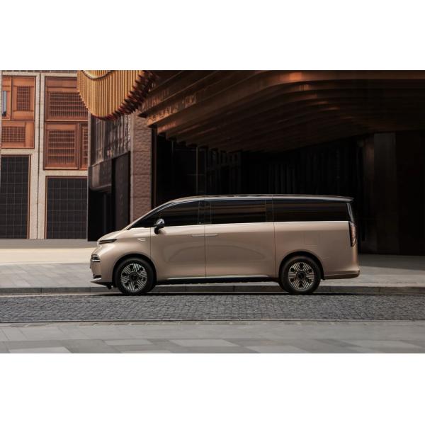 LEVC L380 Pro Ultra 4WD MPV 6-Seater Electric Minivan EV Car for Maximum Speed of 170 Km/H