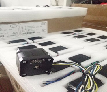 High Torque Hybrid Dc Micro Nema 36 Stepper Motor 0.9 Degree 42mm Dlelectric Strength