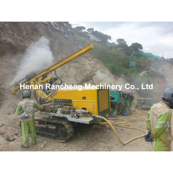56kw Down The Hole DTH Drilling Rig Machine 62m Bore Depth 115 - 150mm Bore Diameter