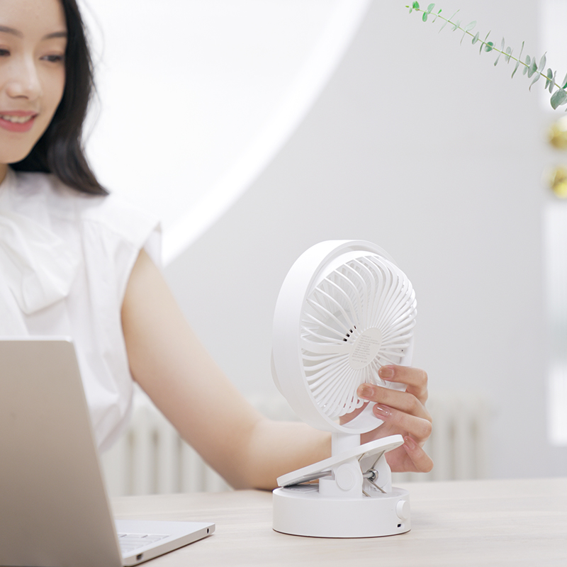 Table Clip Fan Oscilation With Clips Rechargeable Portable Handheld Table Clip Fan