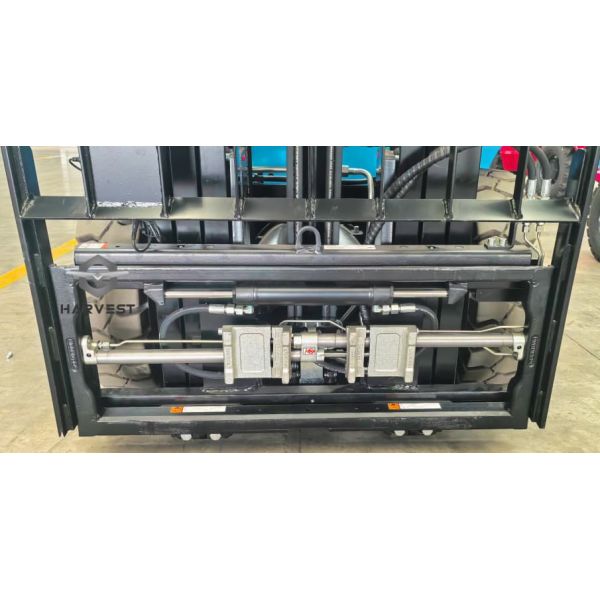 5 Ton Forklift with Yanmar engine & Double Drum Clamp Hot Sale in Kenya