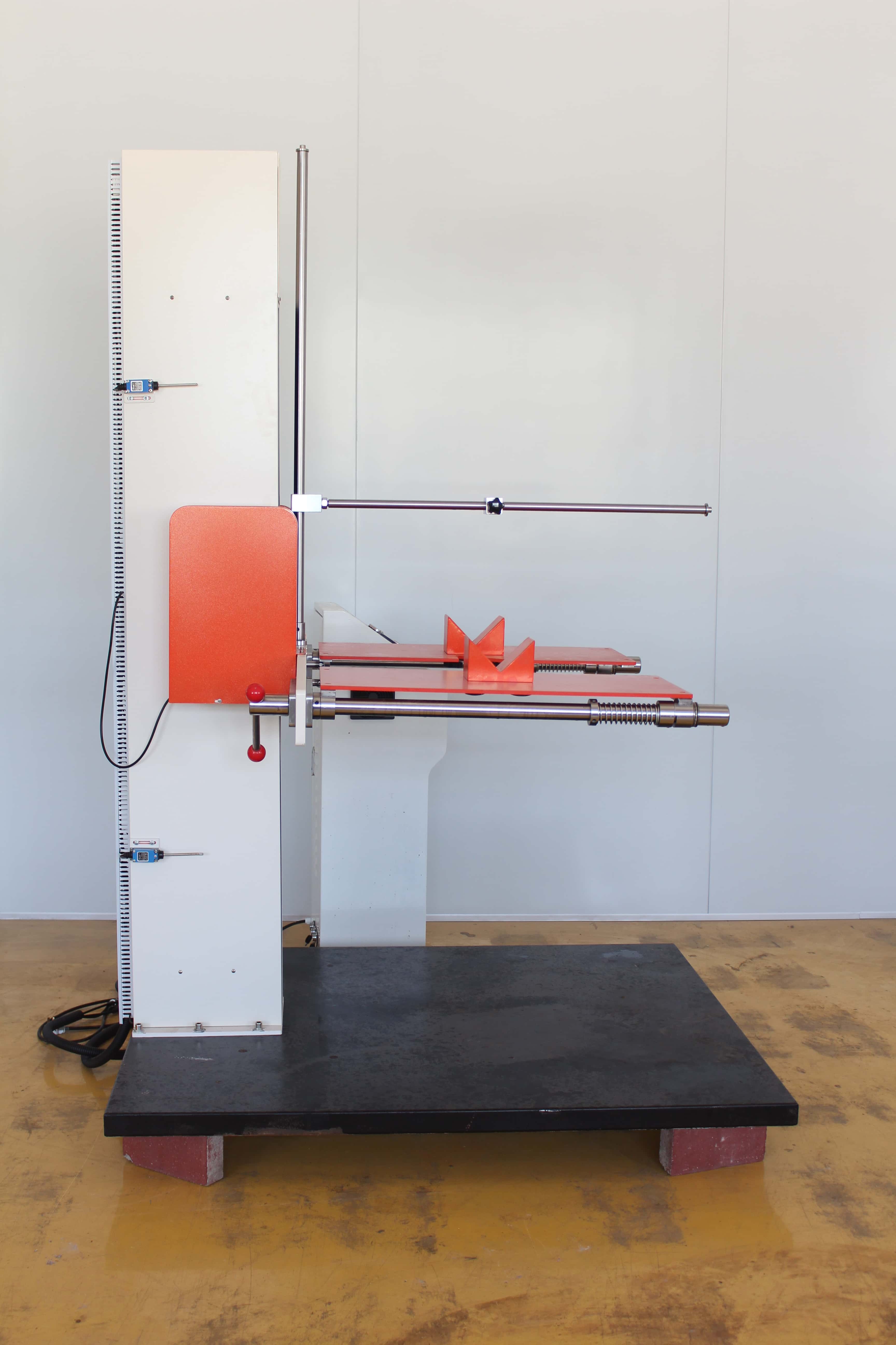 Luggage Packaging Professional Drop Tester Simulation of Handling Process Drop Strength Testing Equipment