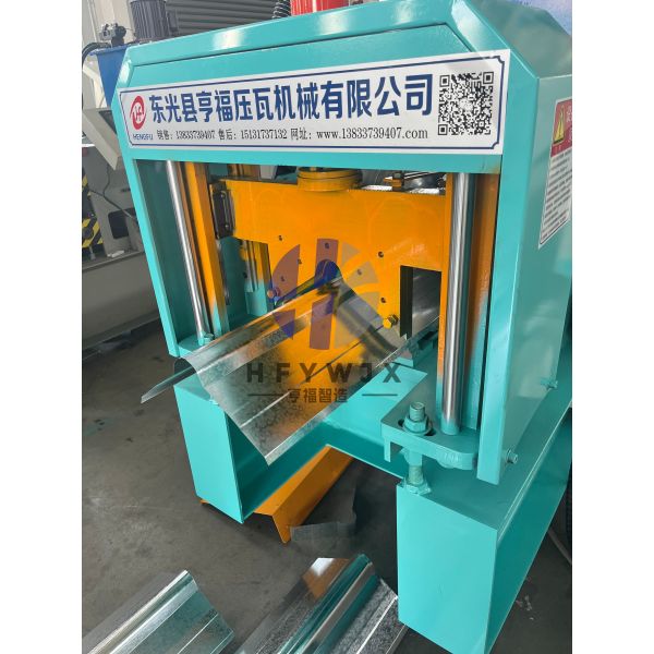 Stable Performance Hydraulic Ridge Cap Roll Forming Machine with Customizable Profiles for Roofing Designs