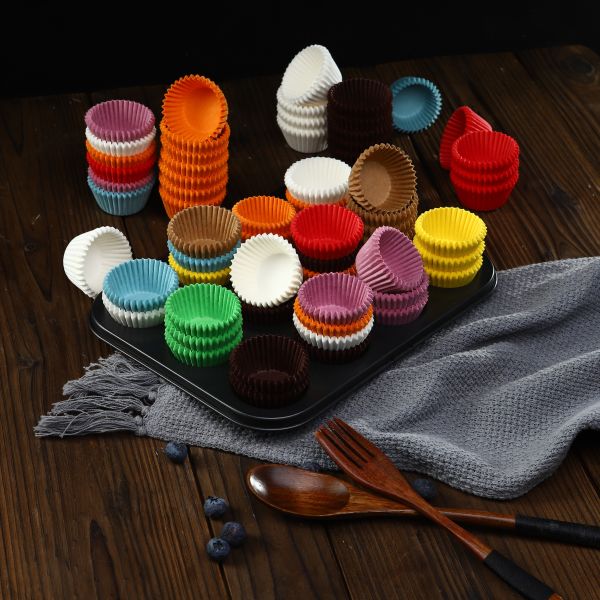 Food Grade Greaseproof Muffin Liners Disposable Non Stick Baking Paper Cups Cupcake Wrappers for Home Bakery Party Dessert