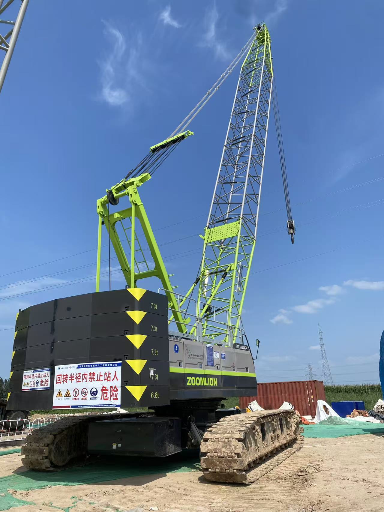 2026 model second-hand crawler crane, 110 tons, ZOOMLION ZCC1100V