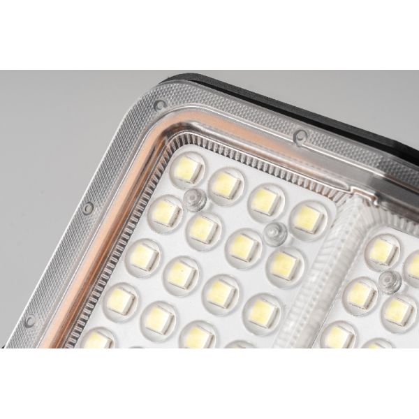 Solar LED Flood Light 100W/200W/300W – IP65 Waterproof, Remote Control, 18H Runtime | Eco-Friendly Outdoor Lighting