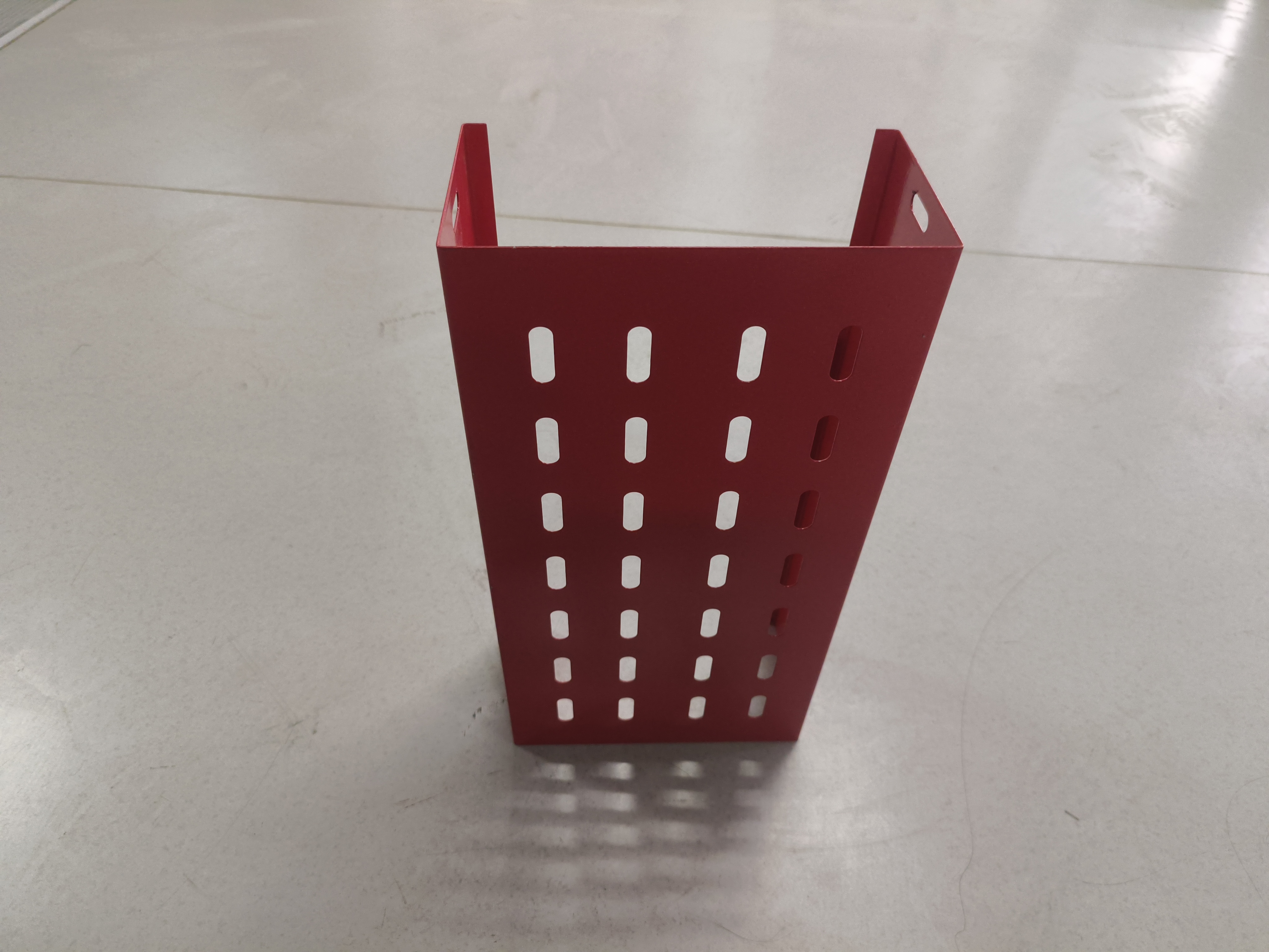 Custom Size Ventilated Steel Cable Tray Multiple Surface Finishes Industrial Wiring