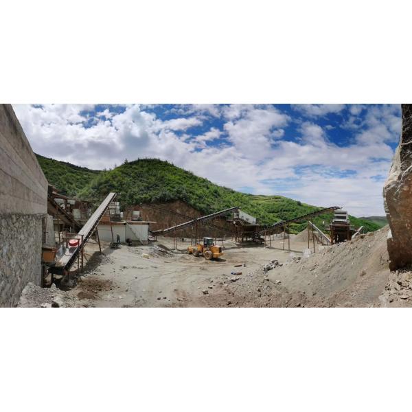 Mining Machinery Quarry Cone 1200t/H Stone Crusher Machine