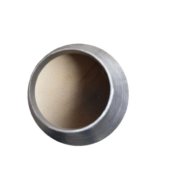 High Standard Universal Three Way Catalytic Converter Inside 106 X 75