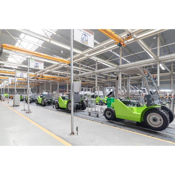 YUNNEI 37/42 KW 3.5 Ton Diesel Rough Terrain Forklift And Agricultural Operations