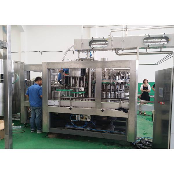 Full Automatic Carbonated Beverage Filling Machine For Plastic Bottling Production Plant