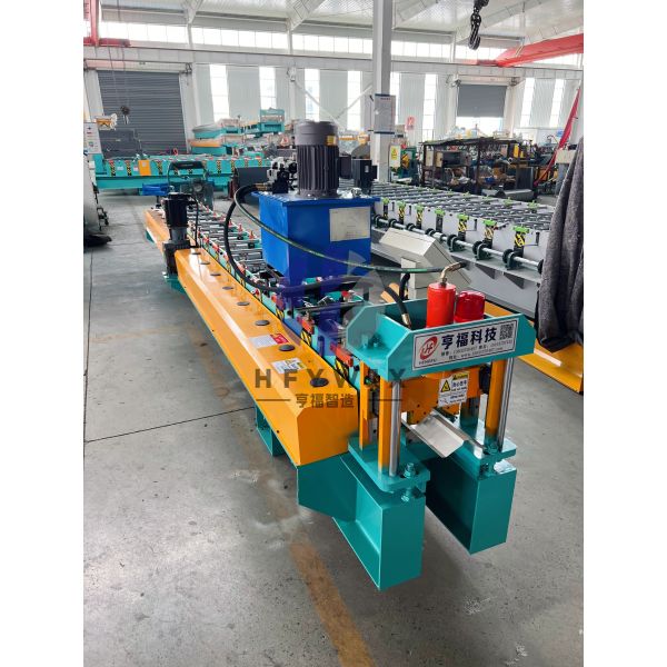 PLC Controlled 16-Row Molding Ridge Cap Forming Machine with Electric Chain Drive for Metal Roof Tiles