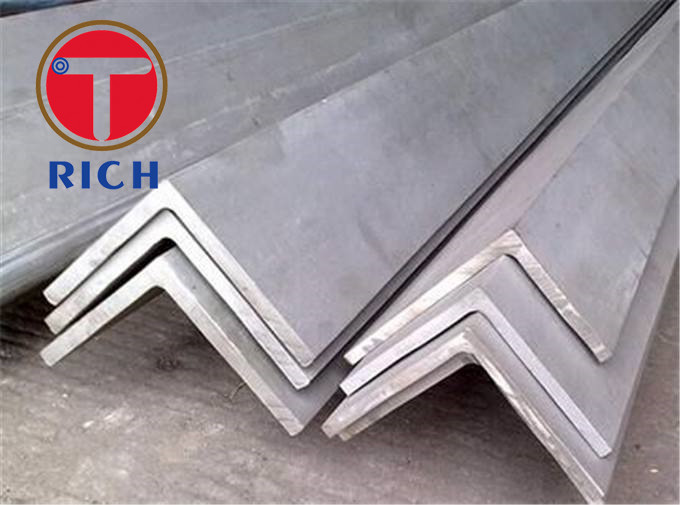 Q235 SS400 Carbon Structural Steel Angle Sizes 2.5-20mm Equal Type