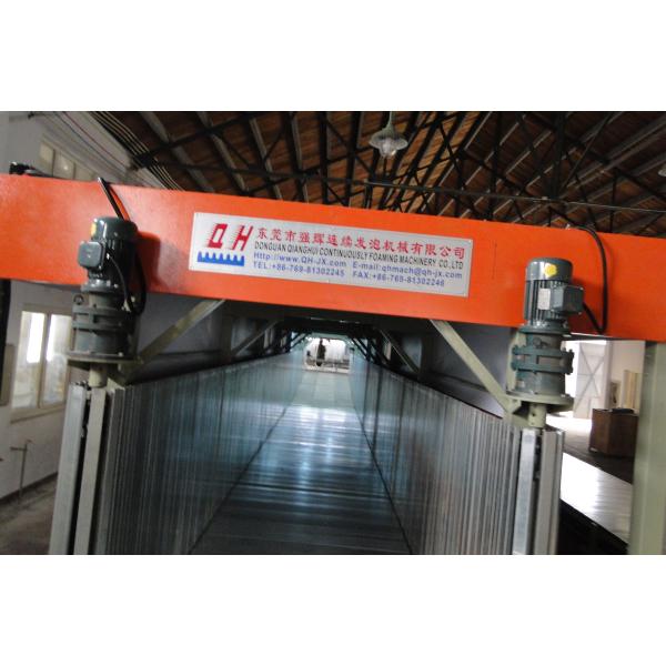 Siemens Invertor Low Pressure Foam Machine , PU Foam Mattress Making Machine