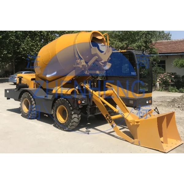 Batch Type Self Loading Concrete Machine , High Speed Productivity Self Loading Mixer Truck