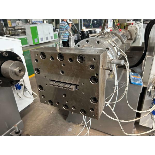 Double Layer WPC Profile Extrusion Line High Capacity 37KW