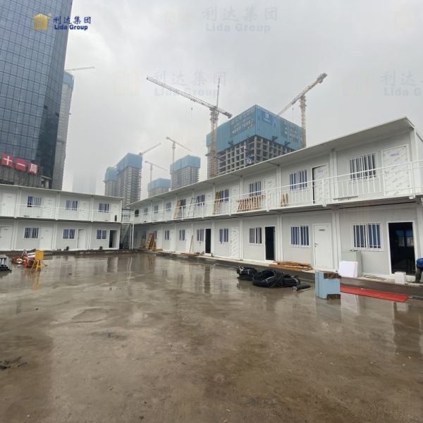 Folding Mobile Prefab Container House 5980mm Prefab Storage Container Homes 20ft 40ft