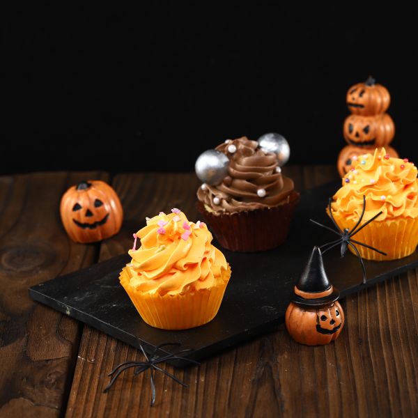 Food Grade Greaseproof Muffin Liners Disposable Non Stick Baking Paper Cups Cupcake Wrappers for Home Bakery Party Dessert