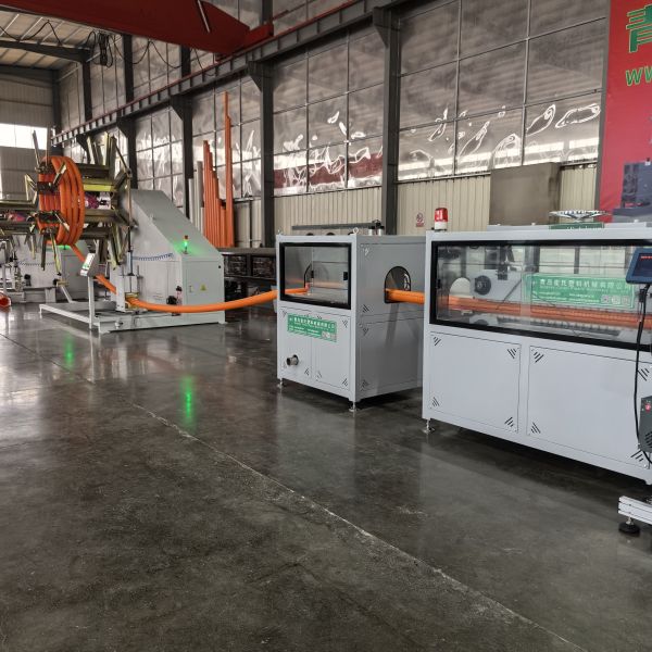 HDPE Carbon Spiral Cable Protection Conduit Manufacturing Machine Plastic Pipe Production Line
