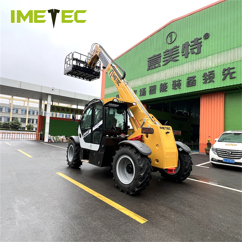 Compact IMETEC Telescopic Arm Loader Flexible Steering Small Telescopic Handler For Narrow Working Space