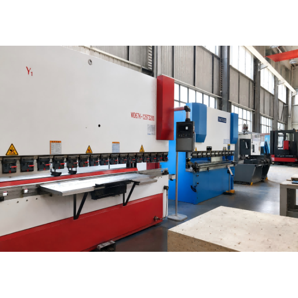 Washing Drying Pharmaceutical Cleaning Equipment Automatic Hopper Washing