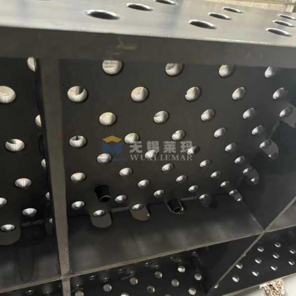 D28 Welding Table with 0.03mm Flatness Accuracy