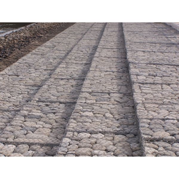 2.5mm UV Resistant Polyester Hexagonal Mesh for Erosion Control and Slope Protection
