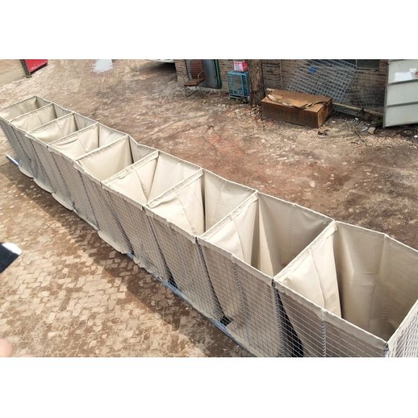 Hot Dipped Galvanized Welded Wire Mesh Defensive Barrier For Security Fencing