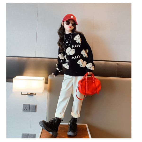 Little Bear Pattern Childrens Winter Clothes Thickened Knitted Sweater Set