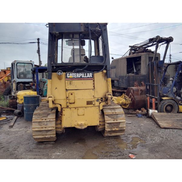 5 Shanks Ripper Used CAT Bulldozer , D4C XL Hystat Used Cat Dozers PAT Blade